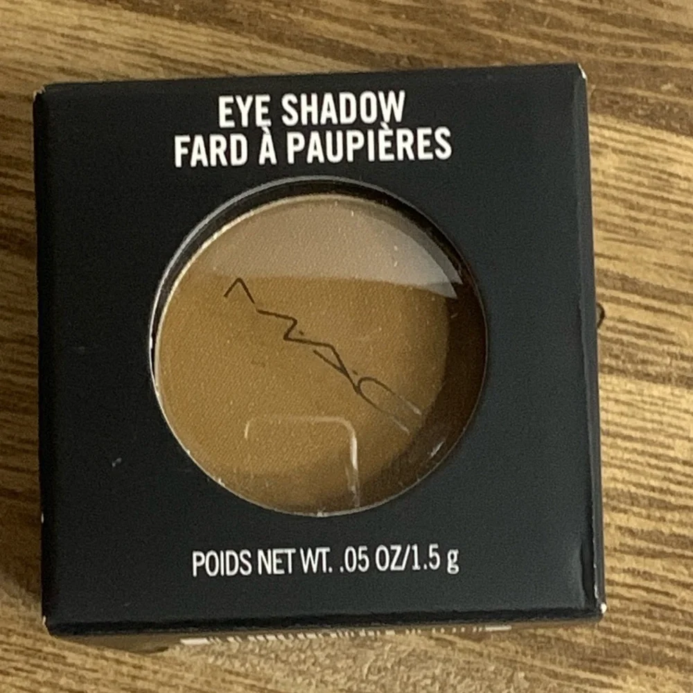 New MAC Cosmetics Eye Shadow NATURAL WILDERNESS Satin finish